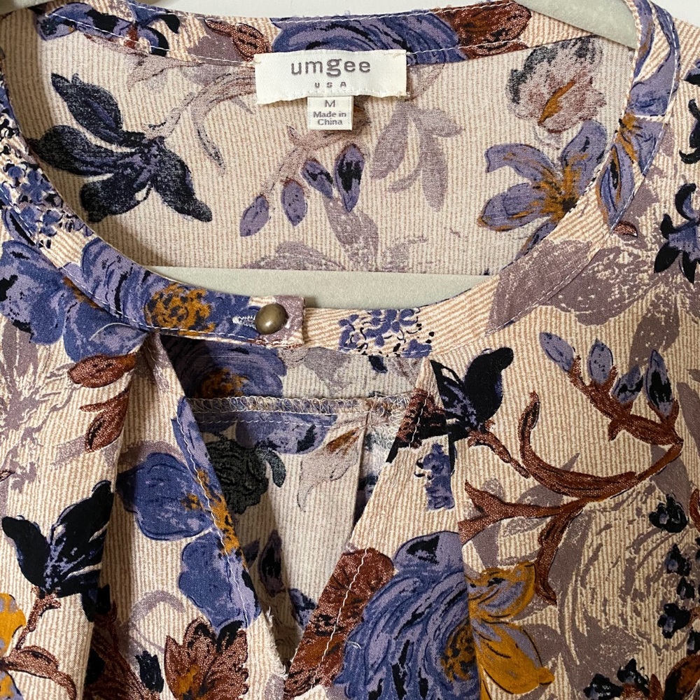 UMGEE Flowy Boho Top - Picture 2 of 6